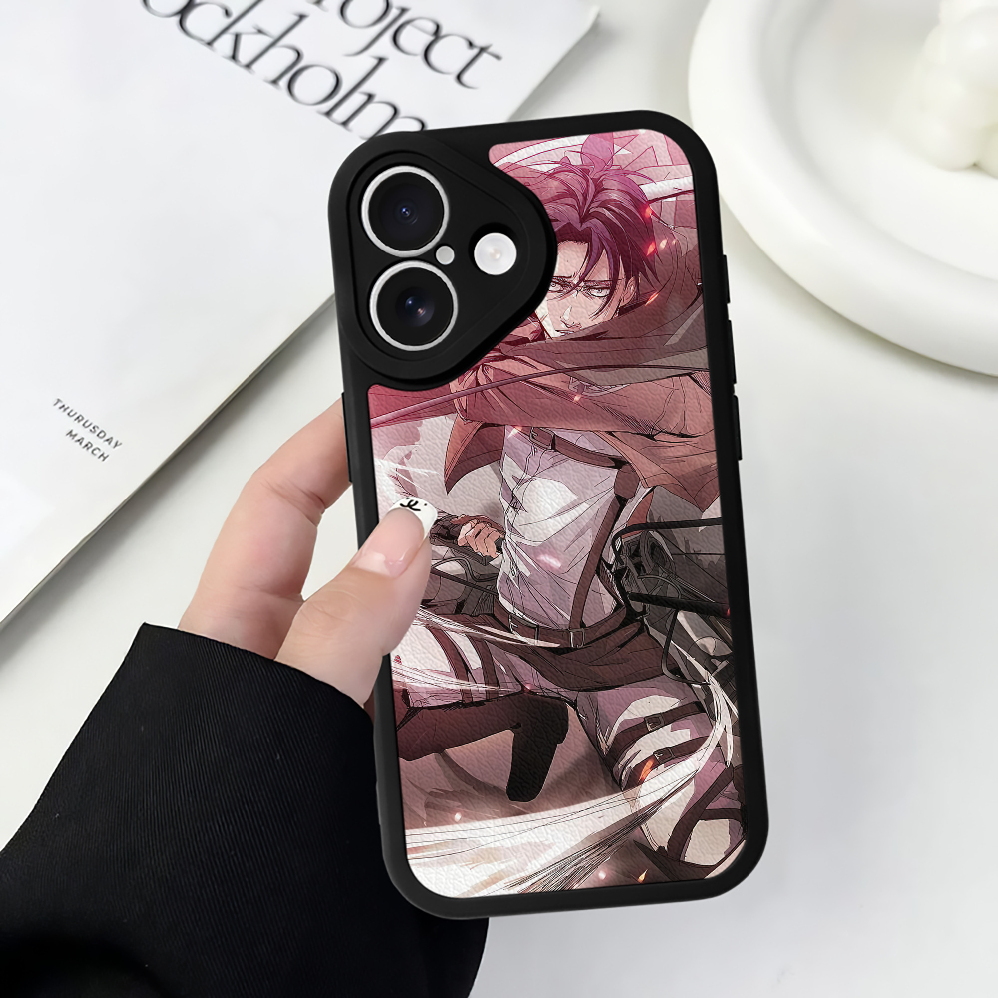 （画像用） 進撃の巨人 Attack on Titan 【iPhone 16シリーズ対応】シリコンスマホケース（レザー調） 材質：シリコン